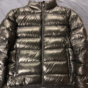 Men DKNY puffy jacket for sale!!!
